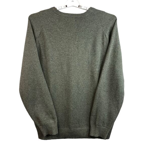 L.L. Bean Mens V-neck Sweater Size L Regular Lamb's Wool - Picture 2 of 8